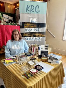 20251121_160143084_iOS